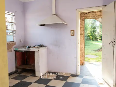 Casa 4 ambientes con 1 baño