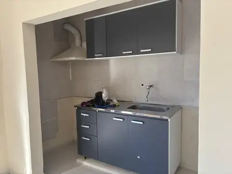 Casa en Alquiler con 1 cochera