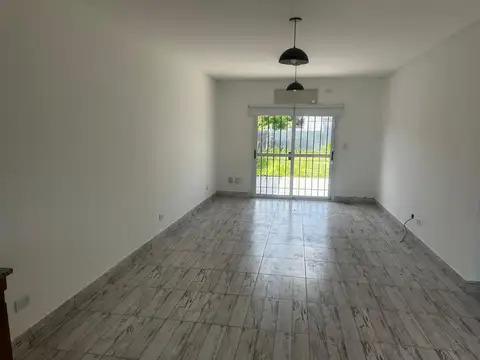 Casa en Alquiler de 2 dormitorios
