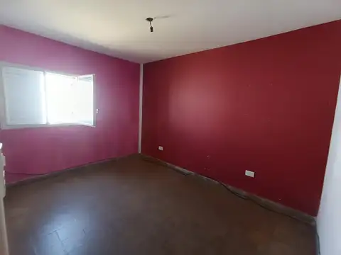 Departamento Céntrico en Venta a Reciclar Coletta al 600