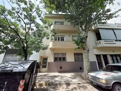 Depto Tipo Casa en Venta al Este
