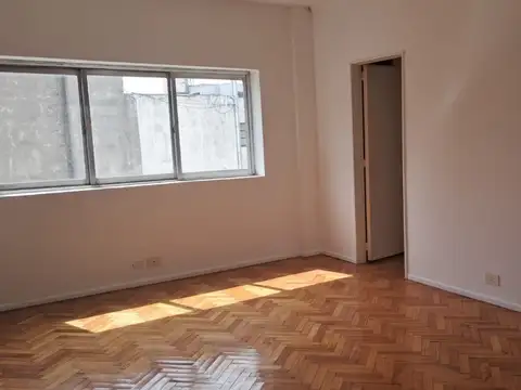 Departamento en Alquiler 50 años