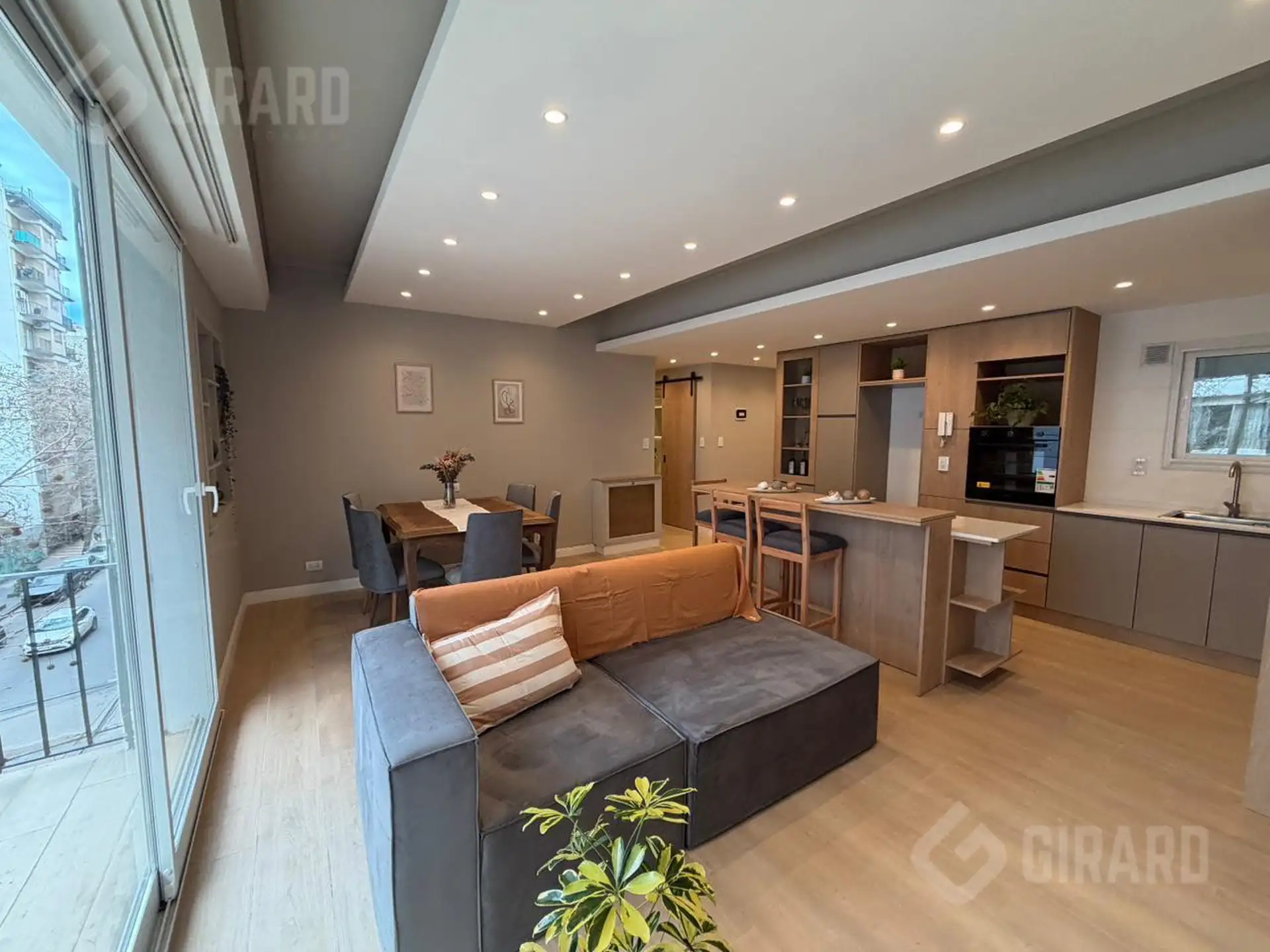 venta Departamento 3 ambientes en zona plaza colon