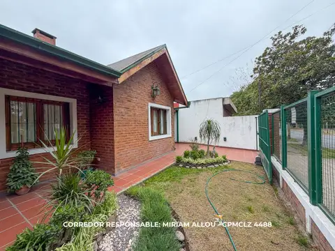 Casa 5 ambientes con 3 baños