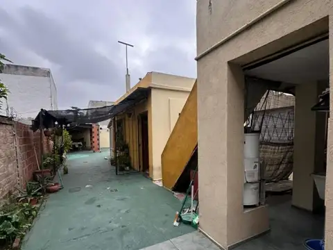 Depto Tipo Casa en Venta de 3 dormitorios