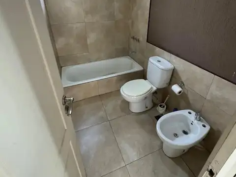 Departamento en Alquiler con 1 cocheras