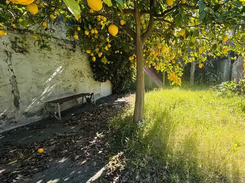 Terreno en Venta en Bernal, USD 45.000