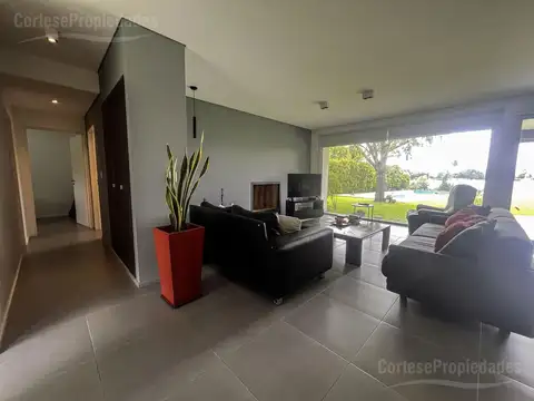 Casa en Venta en Villanueva, USD 595.000