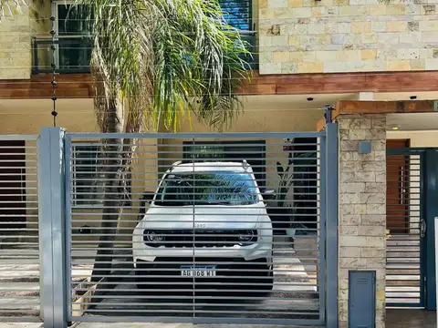 La Coyunda 2100, Piso pb