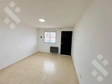 Depto Tipo Casa en Alquiler al Este