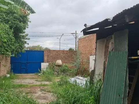 27 De Febrero Bis 100
