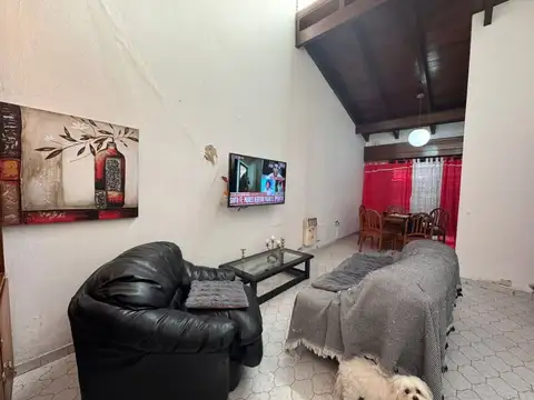 Electo Urquizo 100