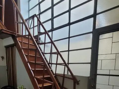 Depto Tipo Casa 4 ambientes con 1 baño