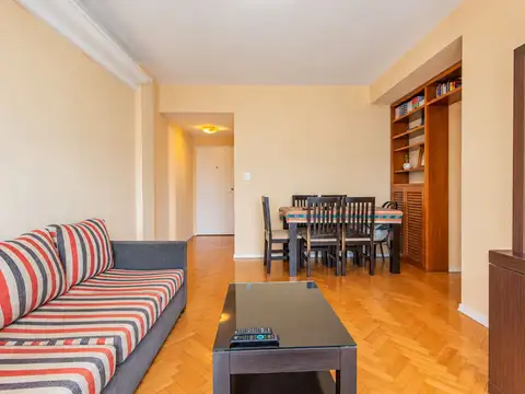 Avenida Hipólito Yrigoyen 2700