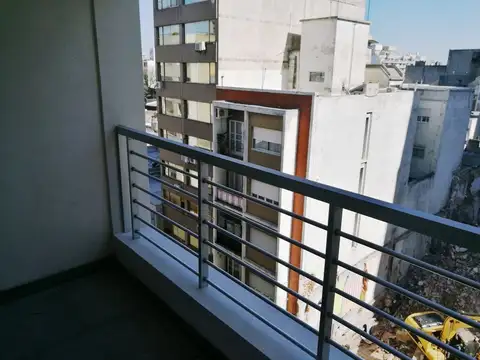 TACUAREMBO 1200, Piso 7