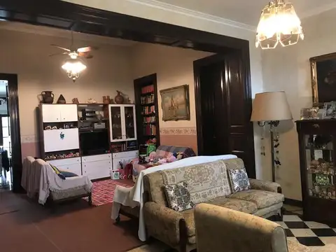 Casa en Venta en Jose Marmol, USD 570.000