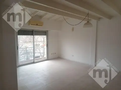 Departamento en Beccar-Vias/Rolon