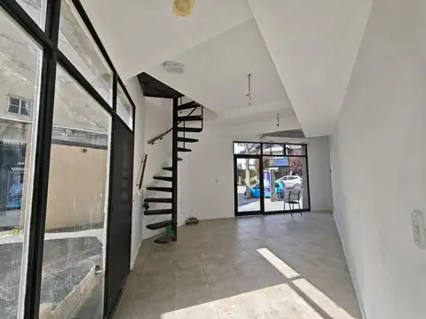 Local Comercial en Venta -Céntrico-