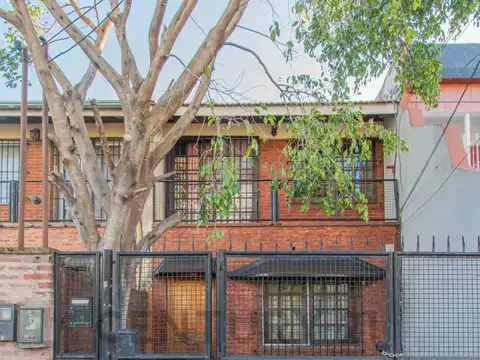 Alquiler casa duplex en General Pacheco 4 ambientes