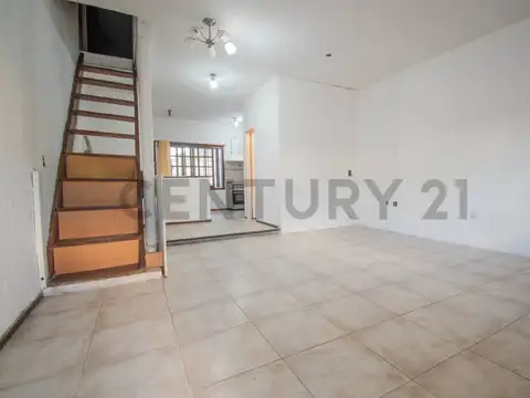 Casa en Alquiler en General Pacheco, $ 800.000