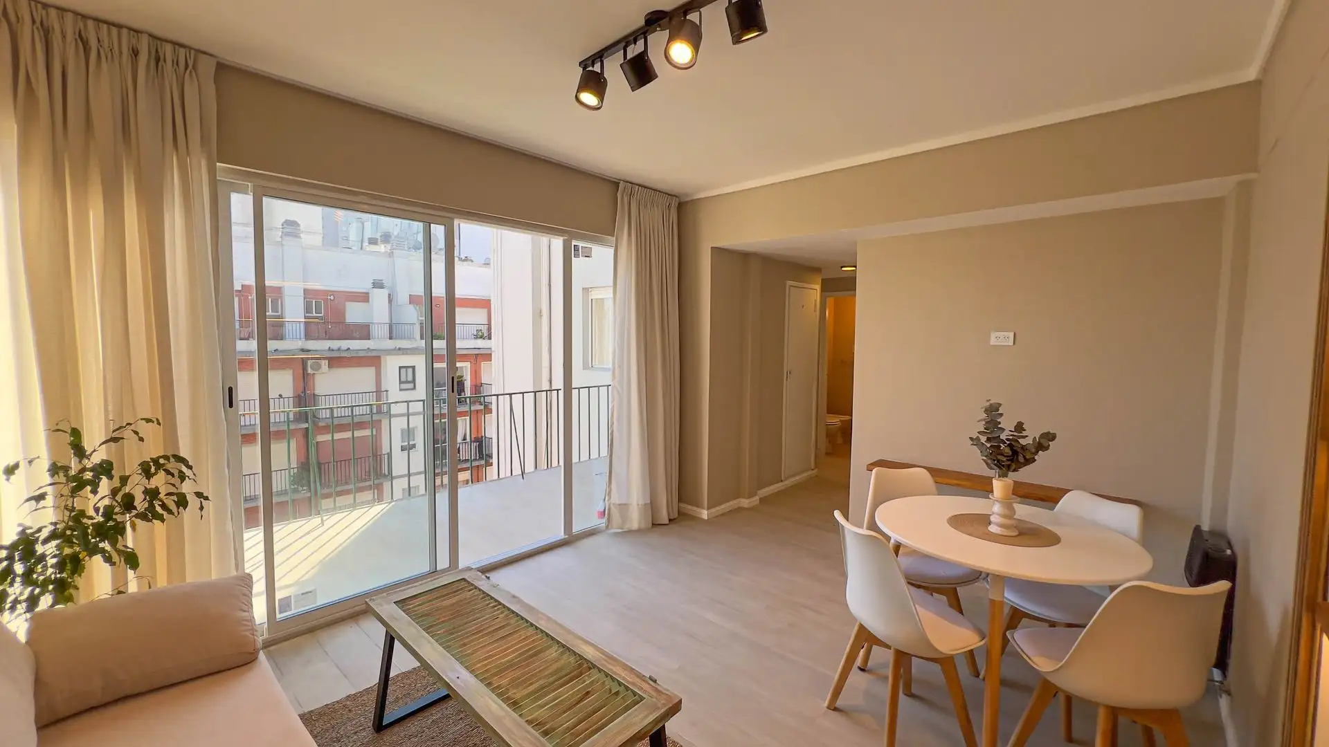VENTA DEPTO 3 AMBIENTES ZONA GUEMES RECICLADO