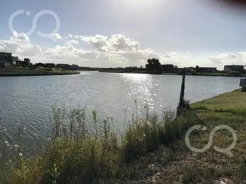 Terreno en Venta de 861,0 m2