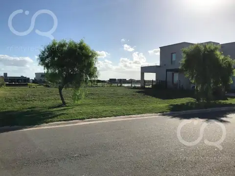 LOTE A LA LAGUNA SAN SEBASTIAN