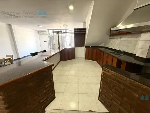 Depto Tipo Casa en Alquiler en Isidro Casanova, $ 750.000