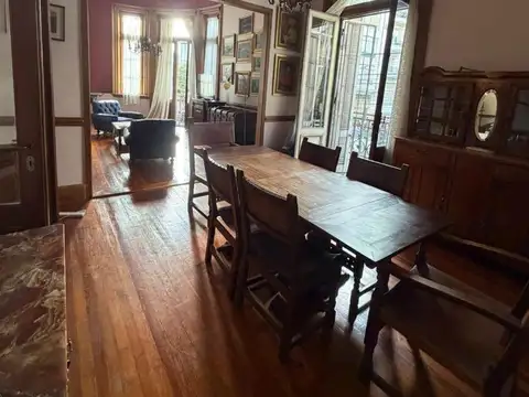 Departamento 5 ambientes con 2 baños