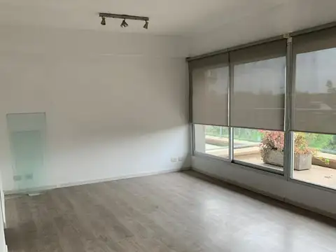 Oficina en Venta en Pilar, USD 100.000