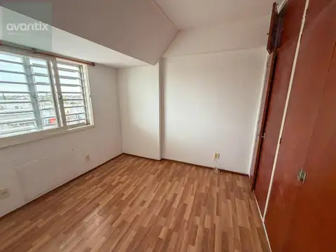 Departamento 5 ambientes con 3 baños