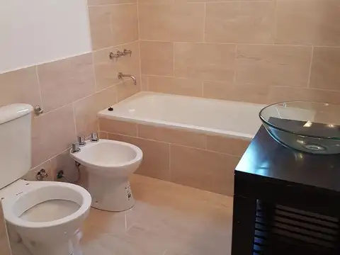 Departamento en Alquiler con 1 cocheras