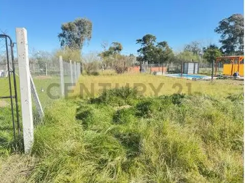 LOTE A LA VENTA EN ARTURO SEGUI BARRIO CERRADO LOS FRESNOS