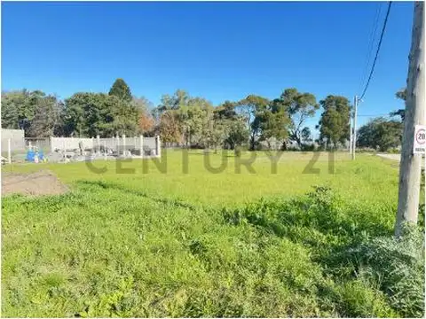 412 BIS Y 179 , Piso 0