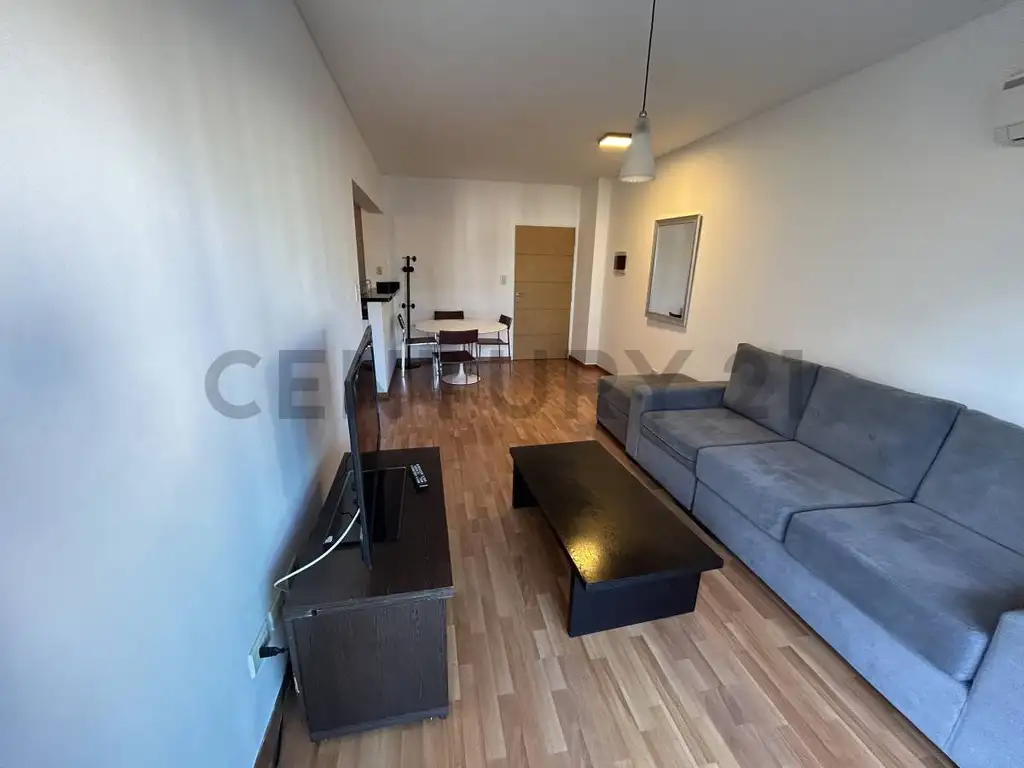 Av. Honorio Pueyrredon 400, Piso 8
