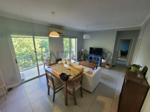 VENTA  DEPARTAMENTO 3 AMBIENTES MONTE GRANDE MUY LUMINOSO