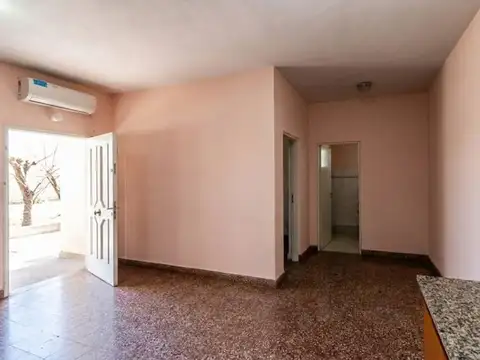 Comandante Luis Piedra Buena 700