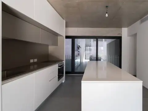 Migueletes 2200, Piso 1