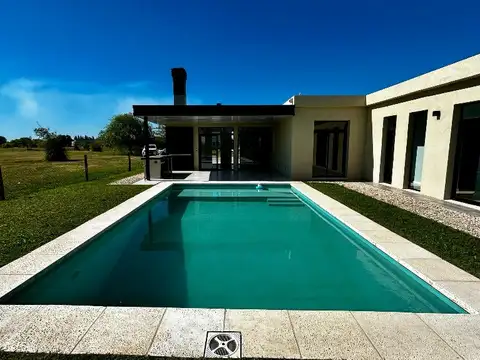 Venta casa en Medal (Consultar 25 opciones, casas, lotes deptos)