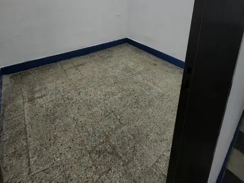 LOCAL EN ALQUILER AVENIDA MITRE 5200 VILLA DOMINICO