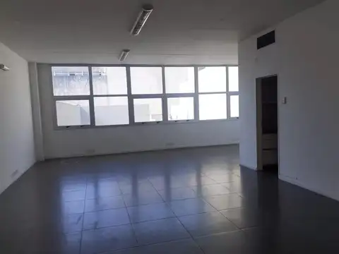 Oficina en Alquiler en Ramos Mejia, Partido de La Matanza