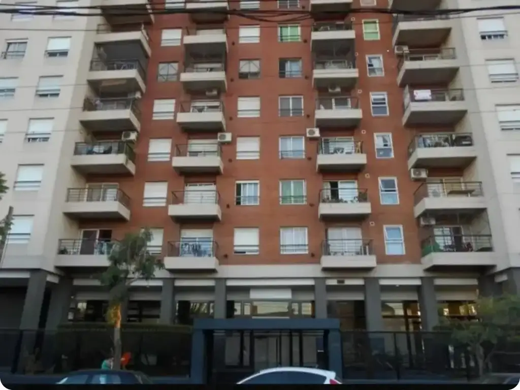 Serrano 2200