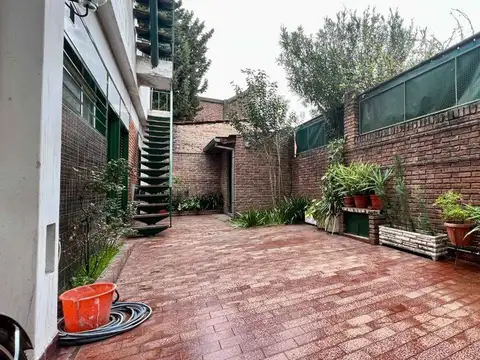VENTA Casa + Local + Dpto  OPORTUNIDAD