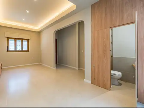Casa 4 ambientes con 1 baño