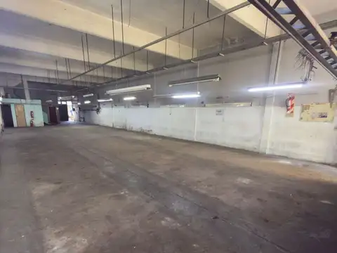 Galpon en Alquiler en Parque Chas, $ 4.500.000