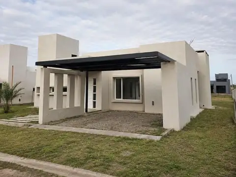 Casa en Venta en Maguito, USD 212.500