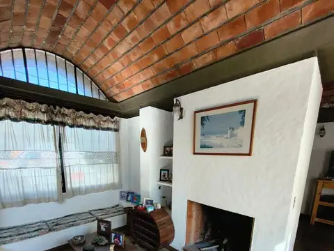 Casa en Venta en Ituzaingó, USD 230.000
