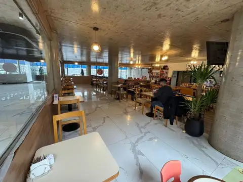 Local en Venta en Campos De Alvarez, USD 300.000