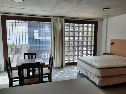 Departamento en Alquiler de Monoambiente