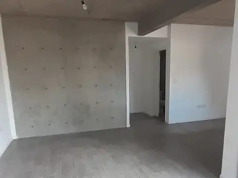 Alquiler 1 amb amplio divisible de 42 m2 totales en Villa General Mitre